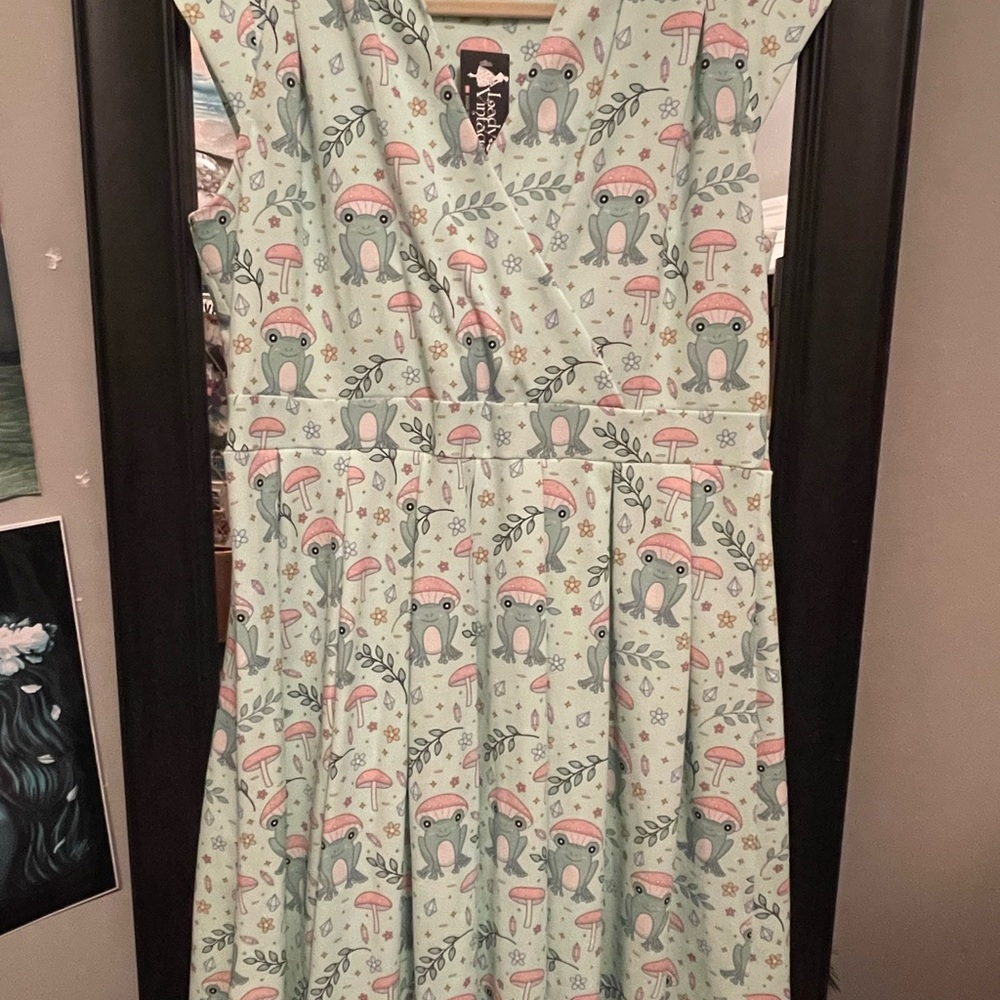 Charming Casual Pin-Up Frog & Mushroom Print Dress